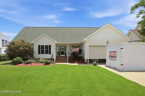 110 E Dowry Creek Belhaven NC 27810