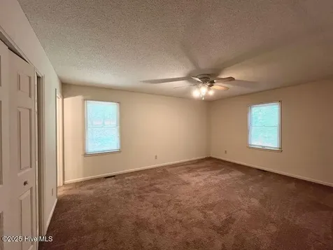 902 Heather Trail Aberdeen NC 28315