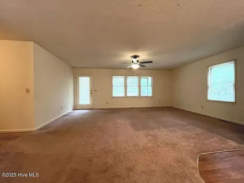 902 Heather Trail Aberdeen NC 28315