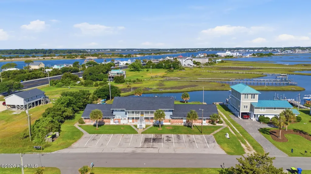 109 Cedar Lane Cedar Point NC 28584