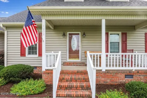 1202 Old Smith Chapel Road Mount Olive NC 28365