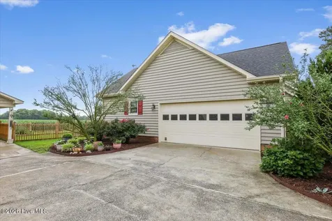 1202 Old Smith Chapel Road Mount Olive NC 28365