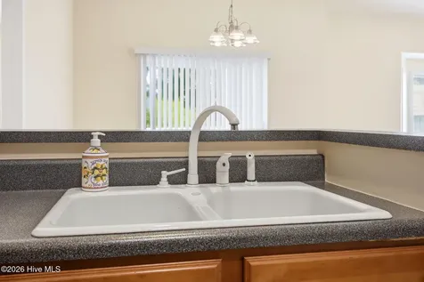 1115 Turtle Creek Road Greenville NC 27858