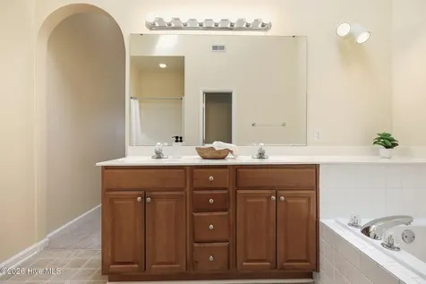 1115 Turtle Creek Road Greenville NC 27858