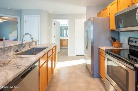 3030 Marsh Winds Circle Southport NC 28461