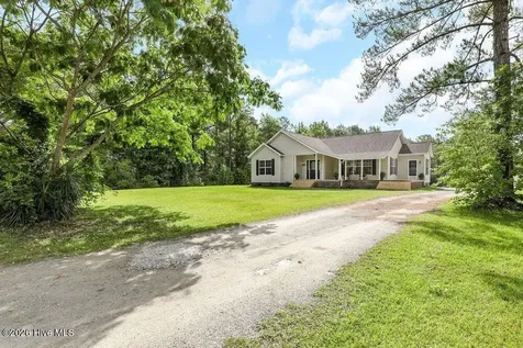 635 Cross Creek Drive Hampstead NC 28443