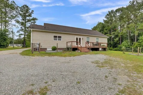 635 Cross Creek Drive Hampstead NC 28443