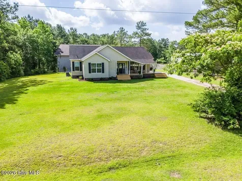 635 Cross Creek Drive Hampstead NC 28443