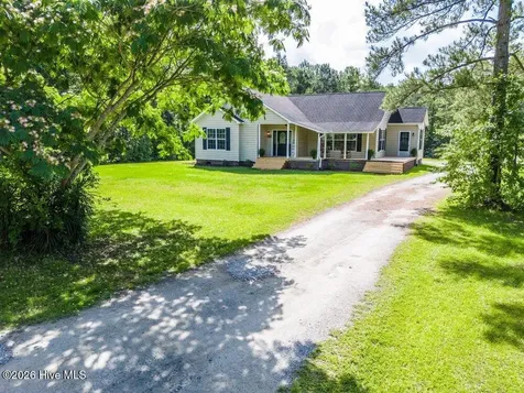 635 Cross Creek Drive Hampstead NC 28443