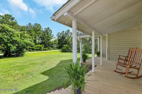 635 Cross Creek Drive Hampstead NC 28443