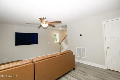 704 Pinecrest Street Carthage NC 28327