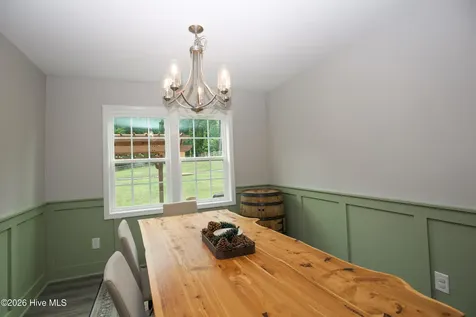 704 Pinecrest Street Carthage NC 28327