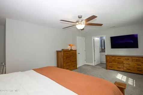704 Pinecrest Street Carthage NC 28327