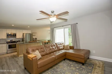 704 Pinecrest Street Carthage NC 28327