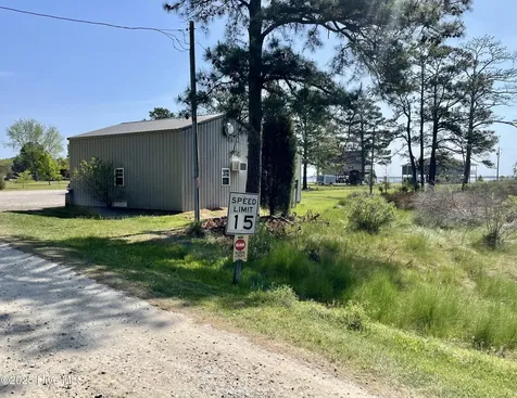326 Woodstock Lane Belhaven NC 27810