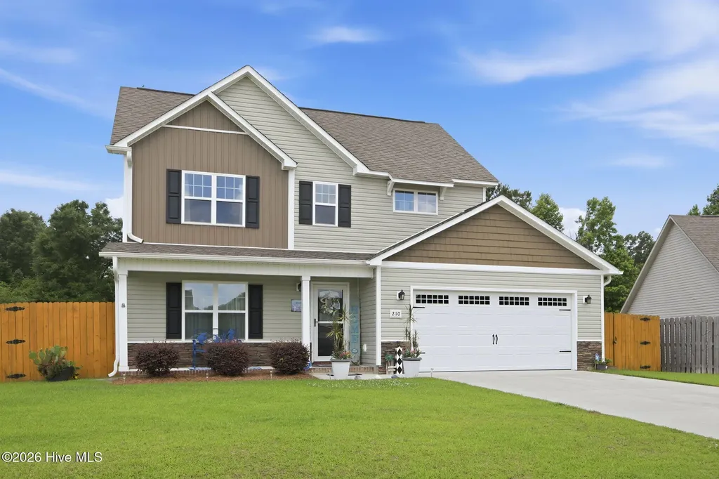210 Peaceful Lane Hubert NC 28539
