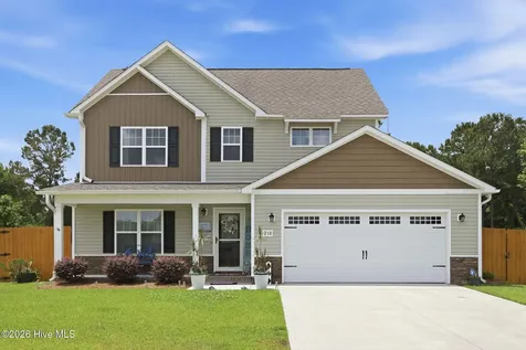 210 Peaceful Lane Hubert NC 28539