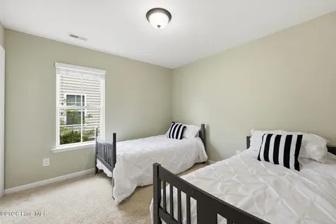 536 Arbor Drive Greenville NC 27858