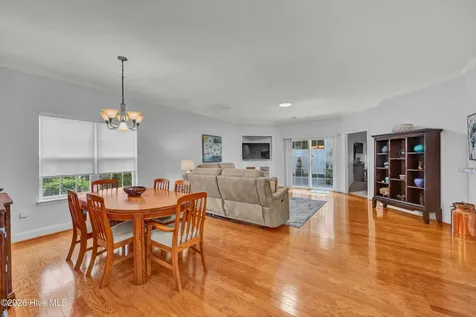 1626 Honeybee Lane Wilmington NC 28412