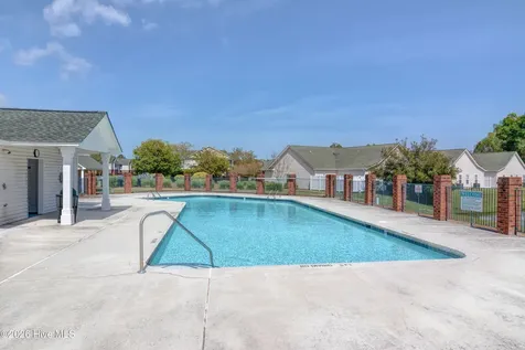 1626 Honeybee Lane Wilmington NC 28412