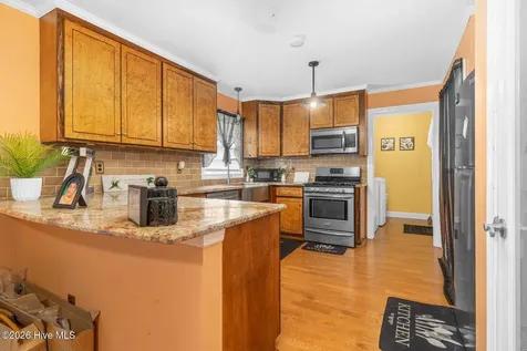 1811 Delwood Drive W Wilson NC 27893