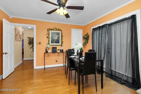 1811 Delwood Drive W Wilson NC 27893