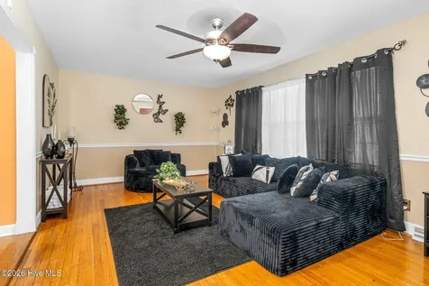 1811 Delwood Drive W Wilson NC 27893