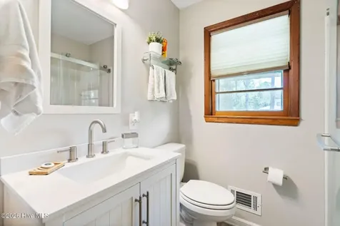 229 Bermuda Drive Wilmington NC 28401
