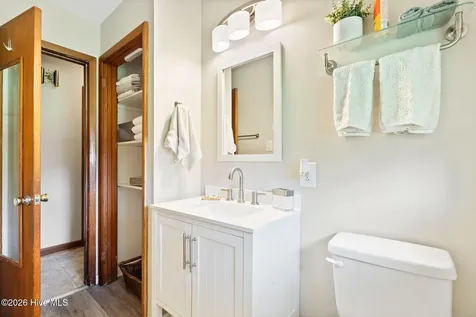 229 Bermuda Drive Wilmington NC 28401