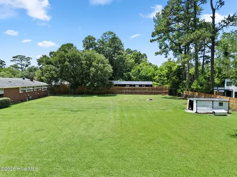 229 Bermuda Drive Wilmington NC 28401