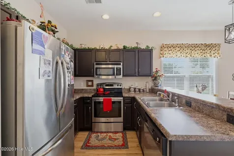 4655 Andros Lane Wilmington NC 28412