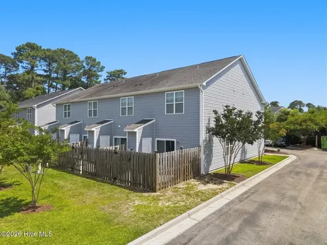 4655 Andros Lane Wilmington NC 28412