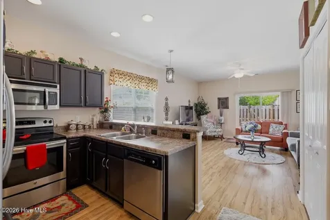 4655 Andros Lane Wilmington NC 28412