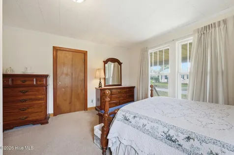 46 Elizabeth Avenue Chocowinity NC 27817