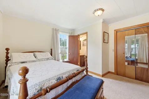 46 Elizabeth Avenue Chocowinity NC 27817