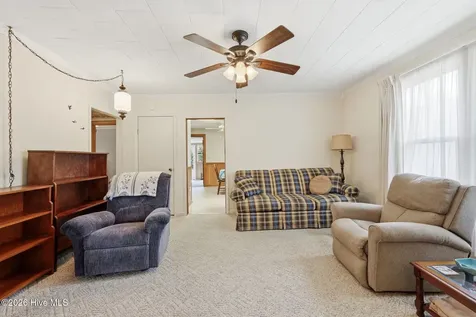 46 Elizabeth Avenue Chocowinity NC 27817