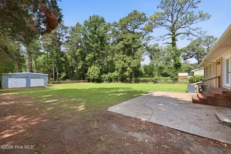 1040 Broad Creek Road New Bern NC 28560
