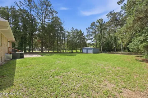 1040 Broad Creek Road New Bern NC 28560