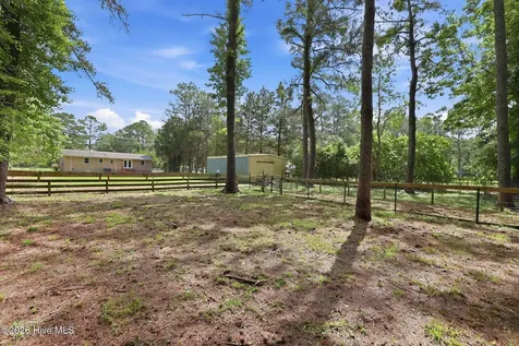 1040 Broad Creek Road New Bern NC 28560