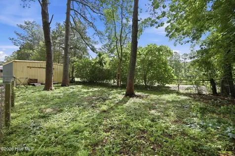 1040 Broad Creek Road New Bern NC 28560