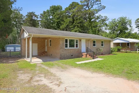 1040 Broad Creek Road New Bern NC 28560