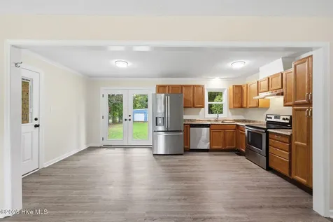 1040 Broad Creek Road New Bern NC 28560
