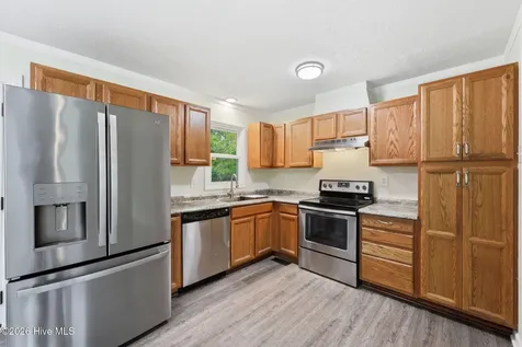 1040 Broad Creek Road New Bern NC 28560