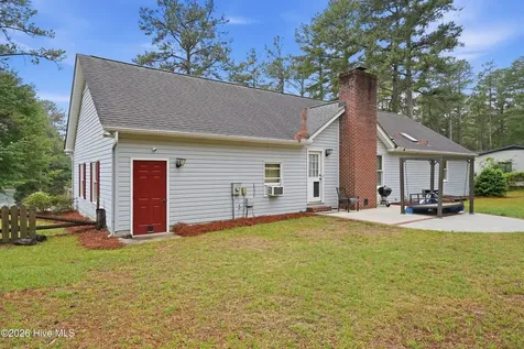 17 Shadow Lane Whispering Pines NC 28327