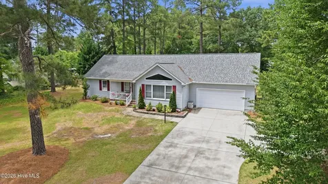 17 Shadow Lane Whispering Pines NC 28327