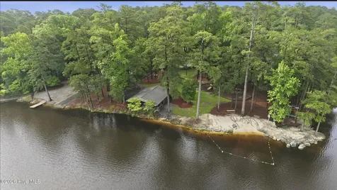 17 Shadow Lane Whispering Pines NC 28327
