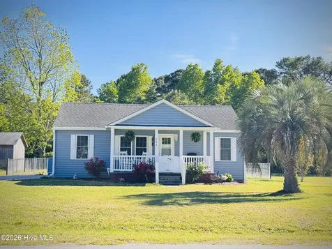 177 Otway Farm Road Beaufort NC 28516