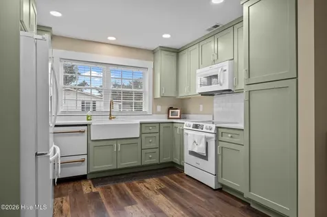 177 Otway Farm Road Beaufort NC 28516