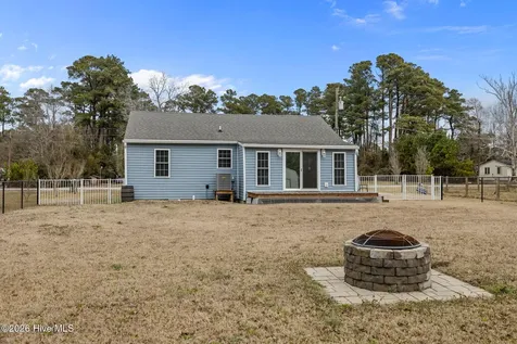 177 Otway Farm Road Beaufort NC 28516