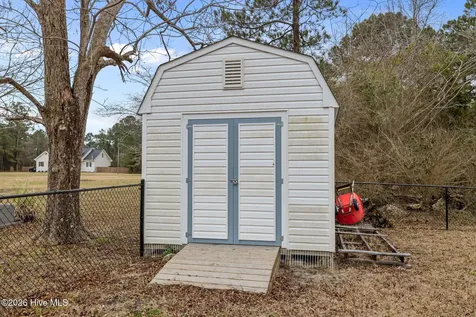 177 Otway Farm Road Beaufort NC 28516